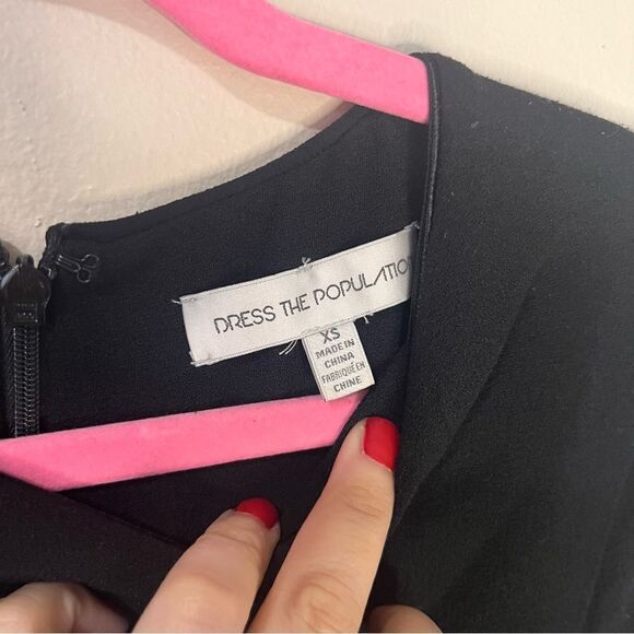 DRESS THE POPULATION Coby Crepe Twist-Front Cocktail Dress Size XS - Picture 8 of 13